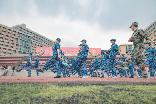 军训进行时 | 甘苦同在，温暖长存